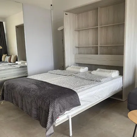 Ikarus Sunset 公寓 拉克鲁斯